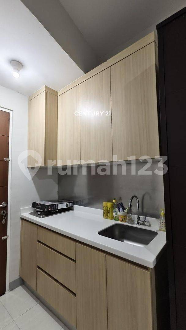 Compact Studio Apartment with Modern Amenities