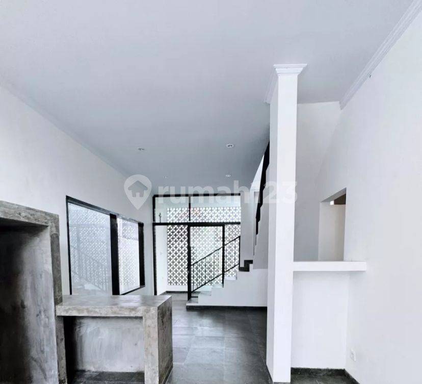2 Bedrooms Modern Minimalist House in Dawas with Rice Field View