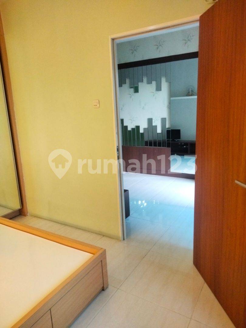 Spacious 2-Bedroom Apartment in Surabaya West, Near PTC and Citraland