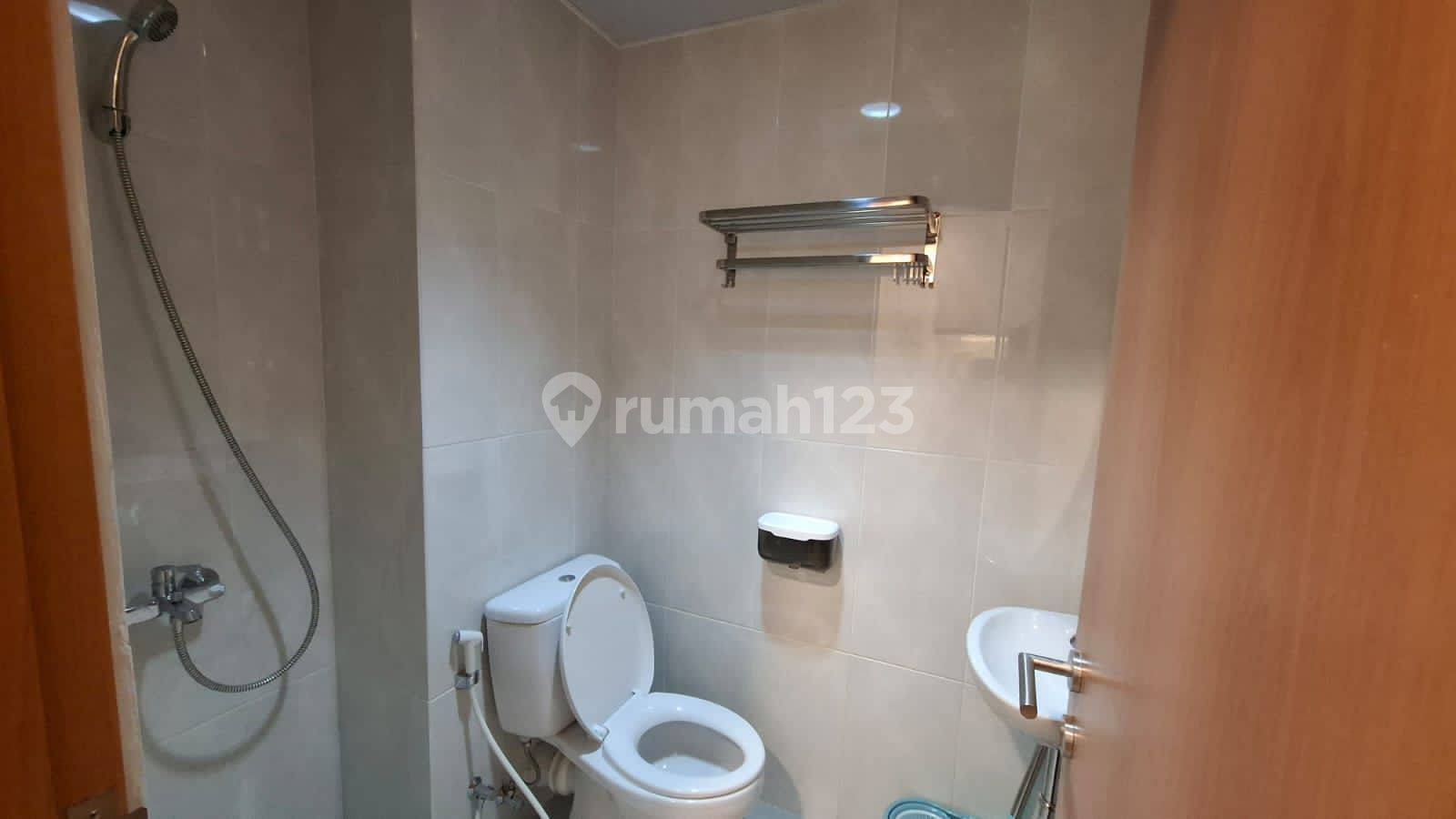 Studio Apartment at EVENCIO MARGONDA near UI Campus