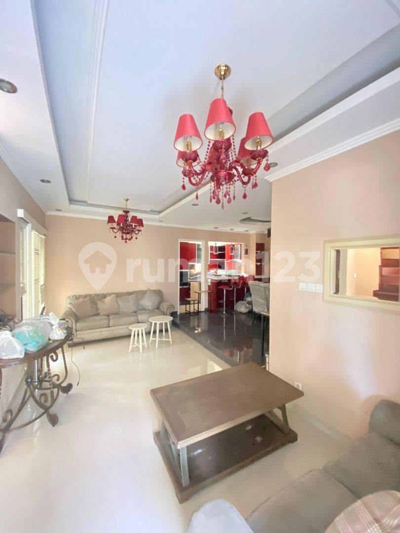 Tropical 2-Story Villa in Premium Mertanadi, Kerobokan Location