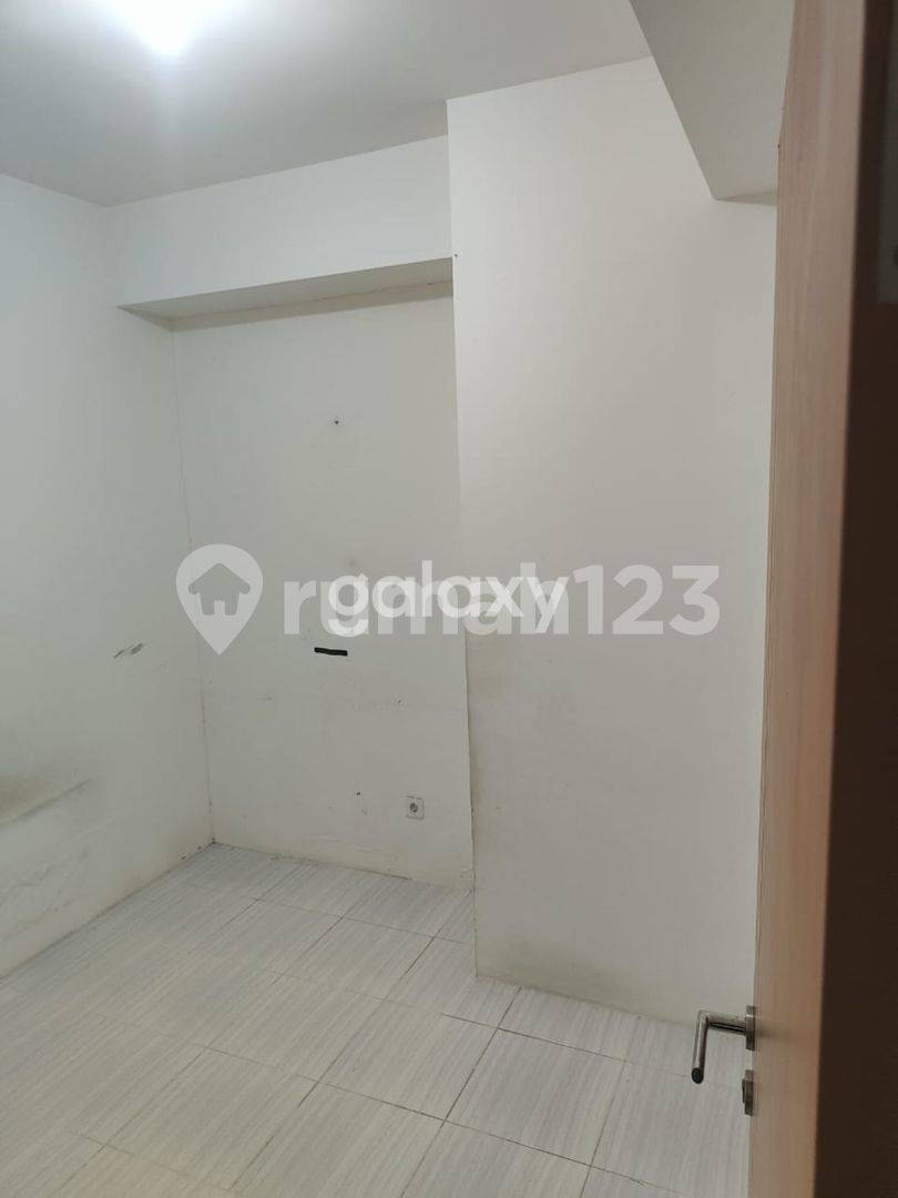 Modern 2-Bedroom Apartment in Puncak CBD, Surabaya