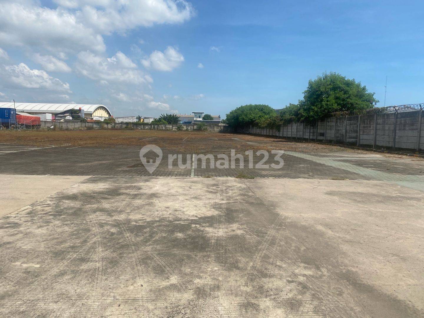 Marunda Center Land Rental - Flood-Free Location