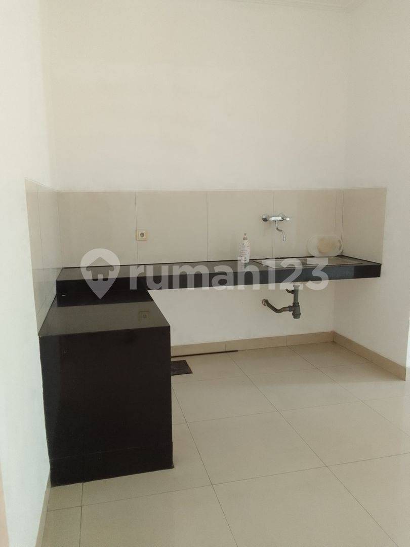 Green Lake City Australia House - 3 Bedrooms, 2-Story Property