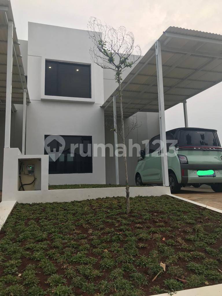 Secured Family Cluster Property with Pool and AC