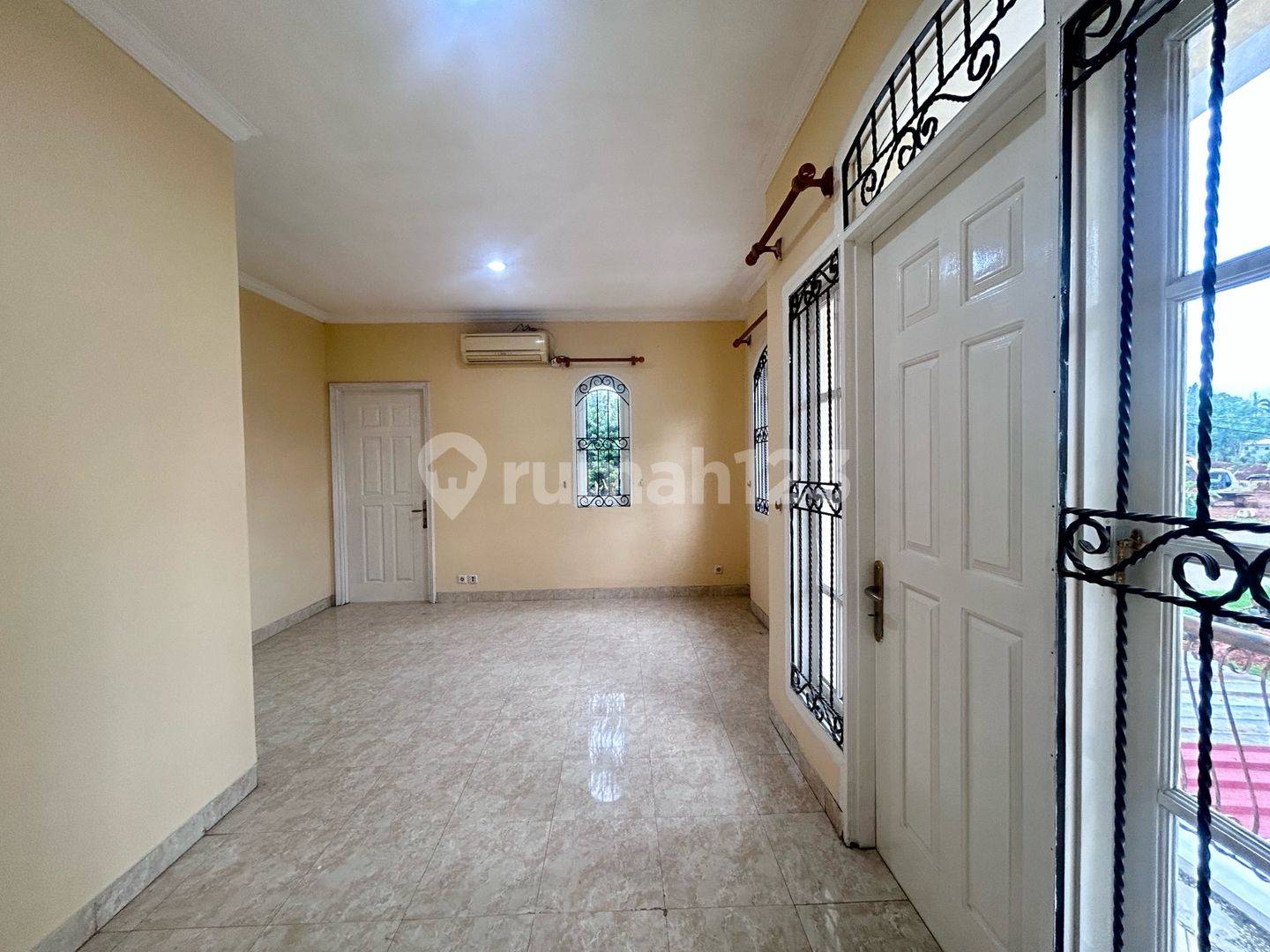 New 3-Bedroom House in Raffles Hills Cibubur, Strategically Located