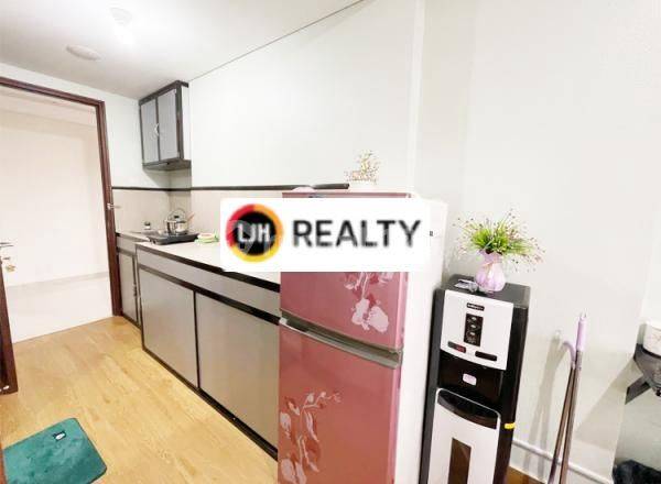 Studio Apartment in Batam Centre with City and Sea View