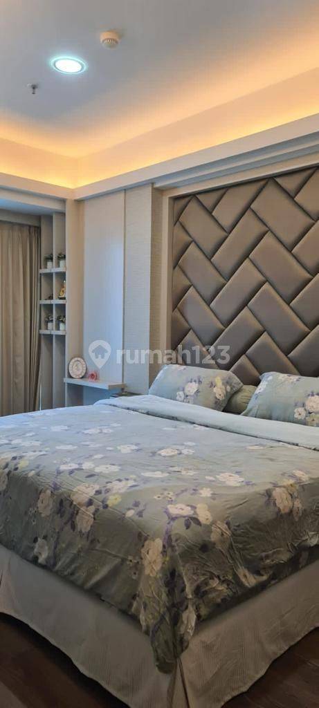 Apartment in Surabaya Barat Near Pakuwon Mall