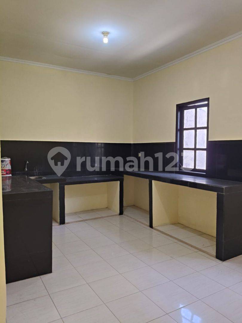 Памулангдағы 2 қабатты үй, 120м², 3 жұмақ, 2 жуынатын бөлме