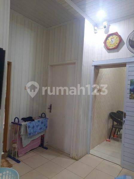 Strategic City Center Location with Easy Access and Comprehensive Facilities