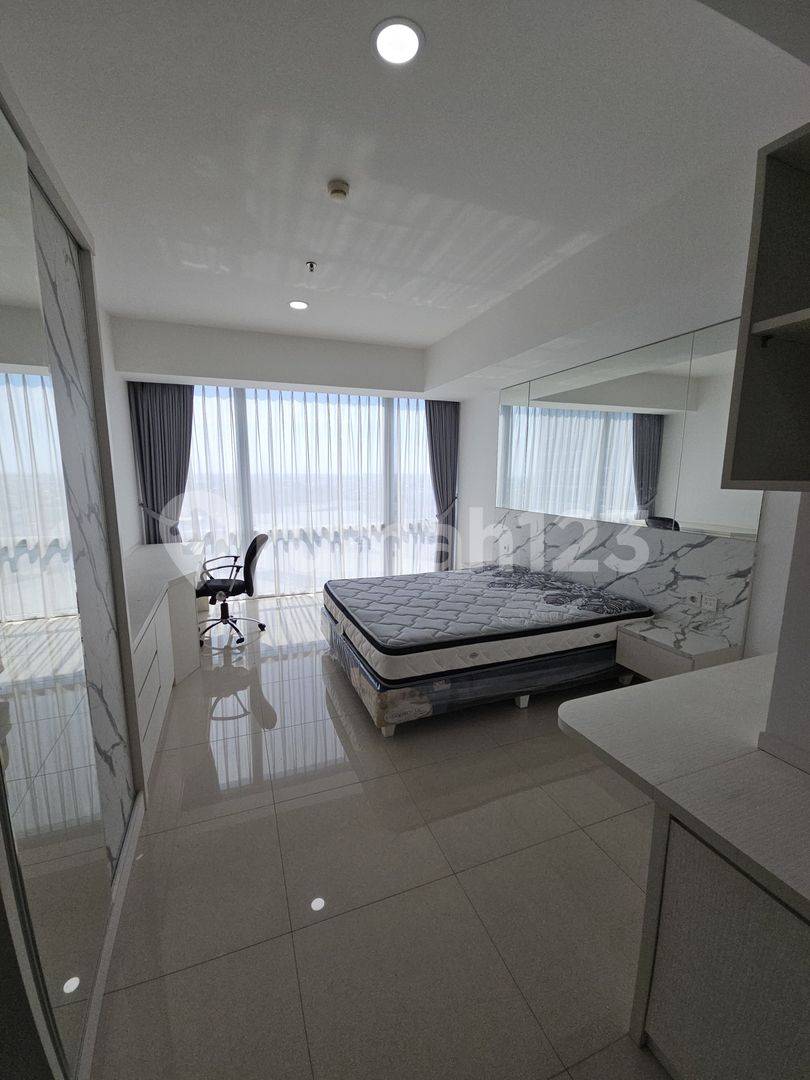 Доступная меблированная студия в жилом комплексе U Residence 3 Lippo Karawaci