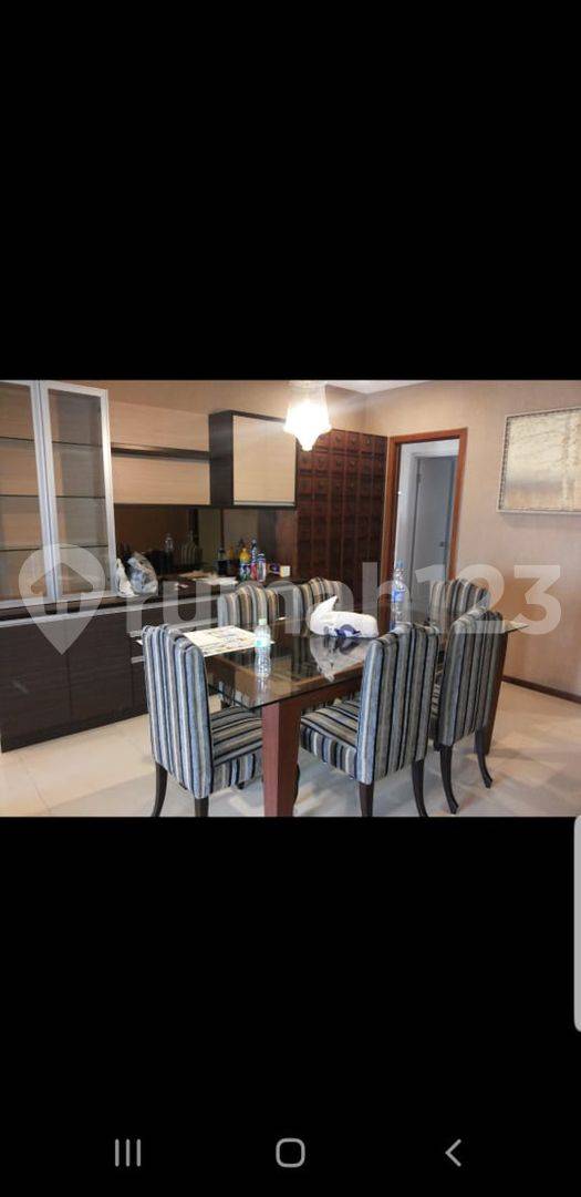 Просторная 2-комнатная квартира в Thamrin Residence, Центральная Джакарта