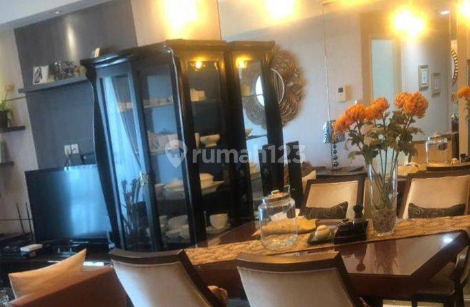 Modern Furnished Apartment with Designer Kitchen