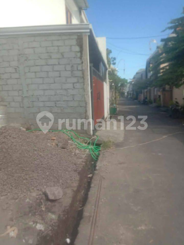 2 Bedroom House in Sidakarya with Garage and Furniture