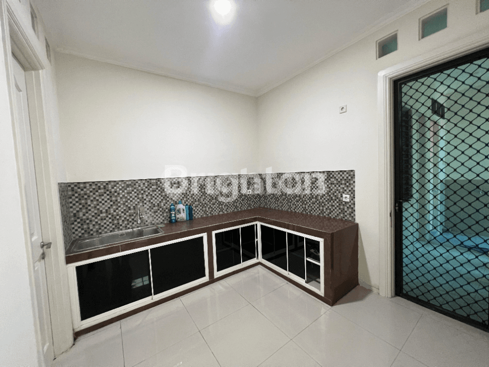 Spacious 2-Story House in Surabaya with 4 Bedrooms