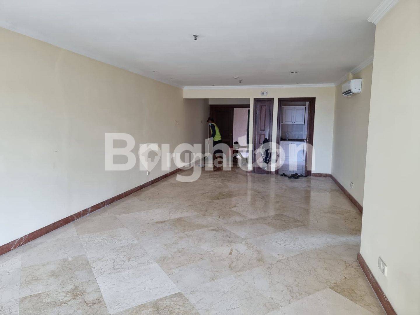 Apartment for Rent in Graha Famili Condominium, Surabaya