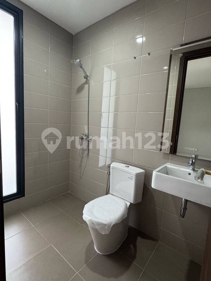 Comfortable 2-Bedroom House Ready to Move In at Podomoro Sadyagriya
