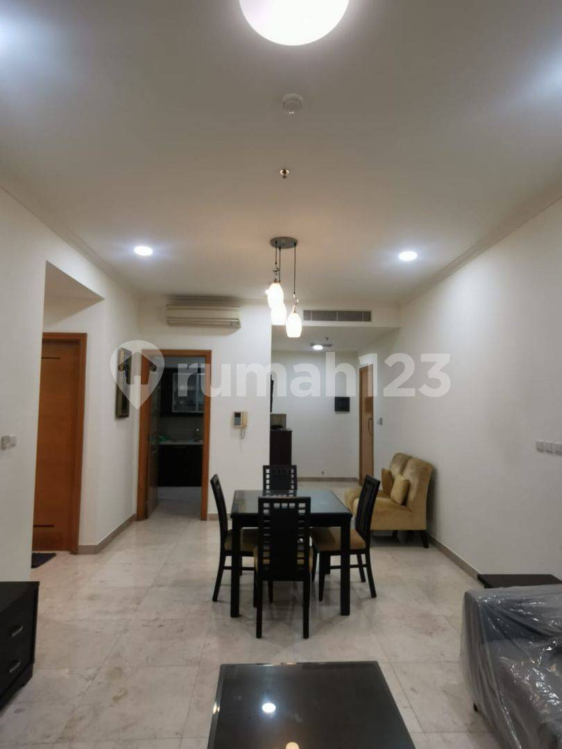 2-комнатная квартира в Senayan Residence, хорошее расположение, низкий этаж