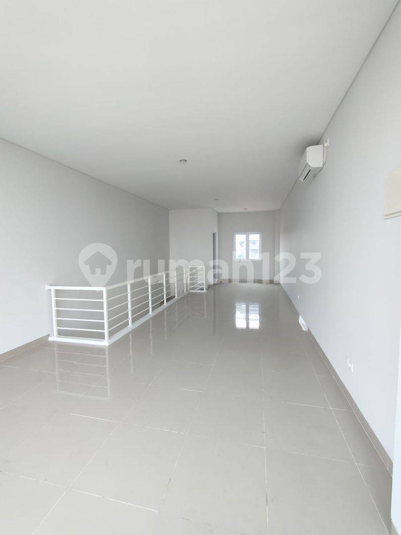 3-Story Commercial Shophouse in Bolsena Square, Gading Serpong