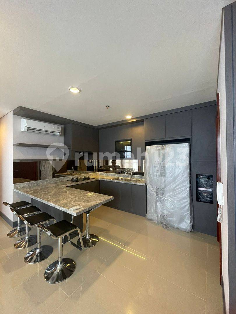 Spacious 3-Bedroom Furnished Apartment in Pondok Indah