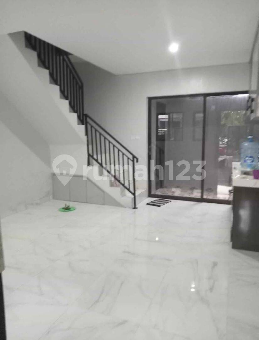 2-Bedroom Rental in Residential Complex with Kitchen Set and AC