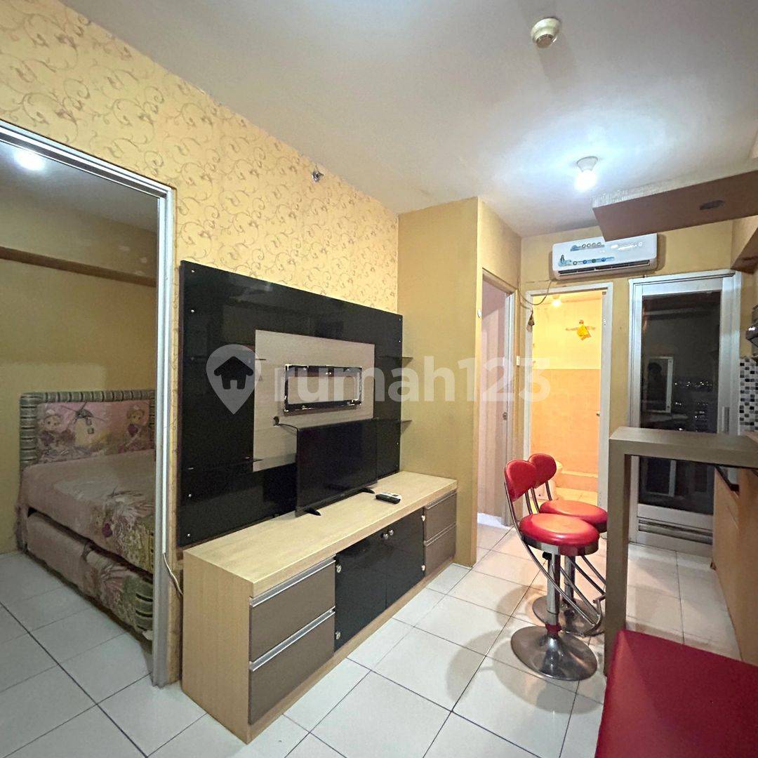 Greenbay Apartemen 2 Bedroom Fully Furnished