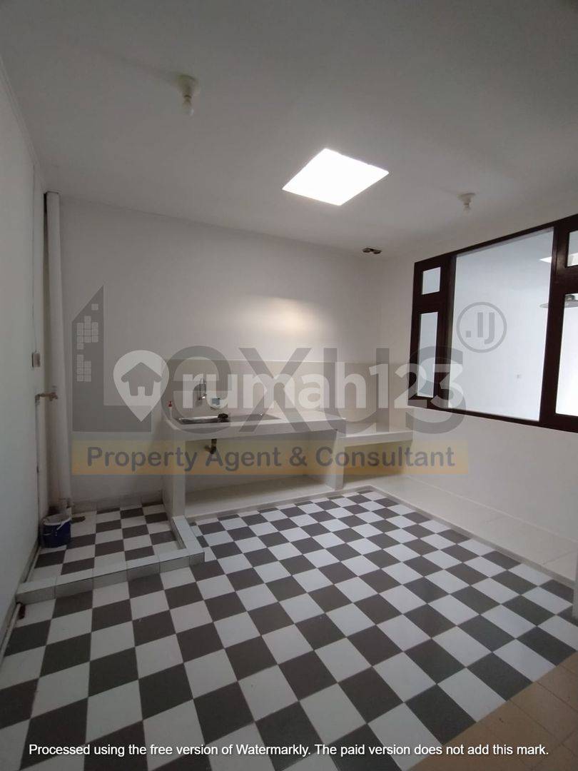 2-Story House in Sutera Jelita, Alam Sutera with 3+1 Bedrooms