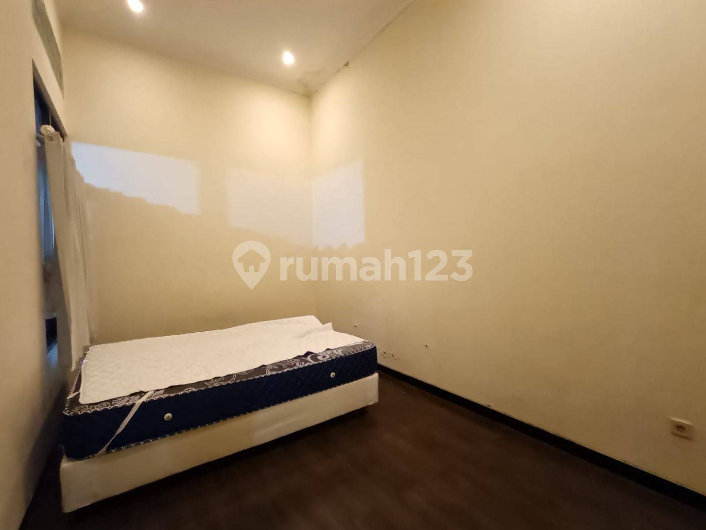 Perum Graha Estetika Undip Tembalang маңында - 2 бөлмелі пәтерді жалға алу