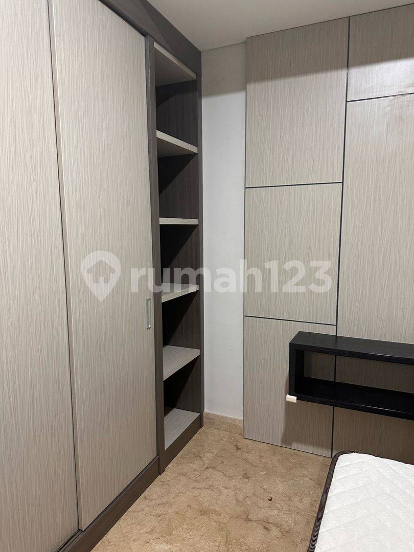 Голд-Кост пәтері - Кең 2+1 жатқа бөлмелі жалға алу