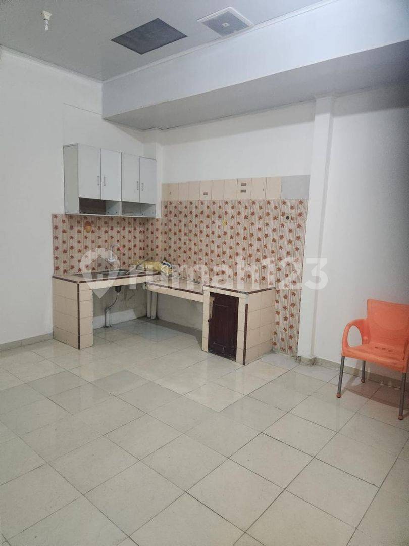 House in Griyaloka BSD, Sector 1-6, Southeast Facing