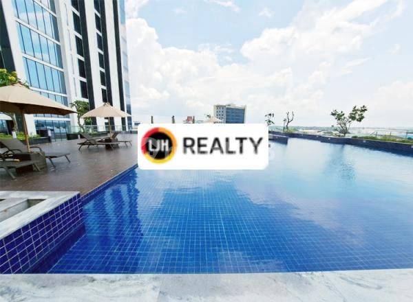 Studio Apartment in Batam Centre with City and Sea View