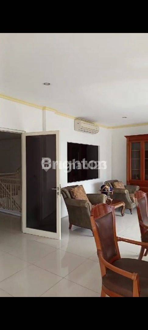 Ruko for Rent in Surabaya - Warehouse and Office Space Near Suramadu and MERR