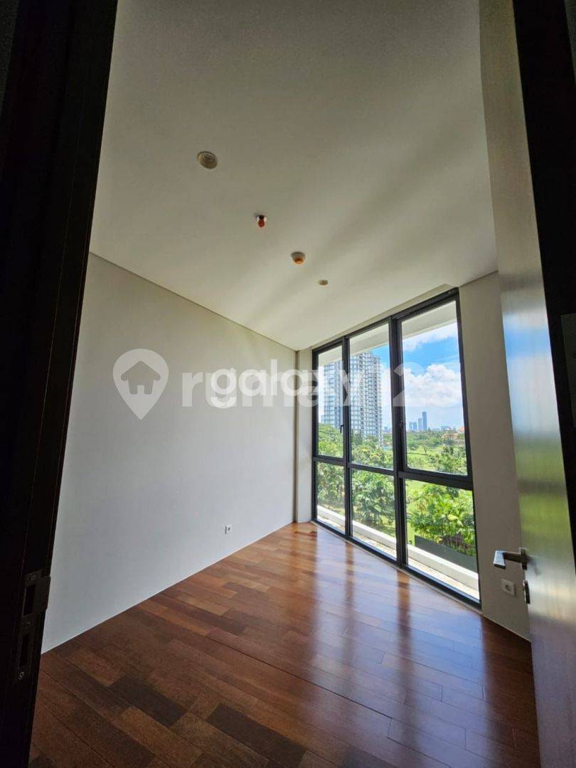 Rosebay Apartment in Surabaya - Modern 2-Bedroom Rental