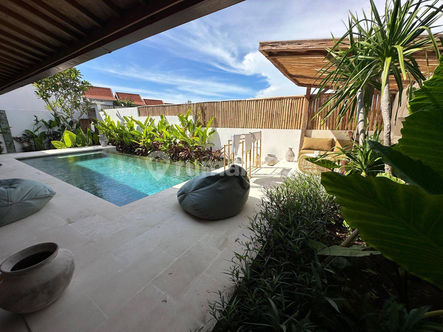 Stylish Villa Near Padang-padang Beach with Private Pool