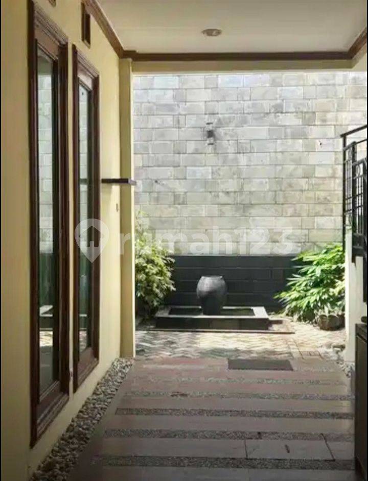 2-Story Semi-Furnished House in Ragunan, Close to Busway Station