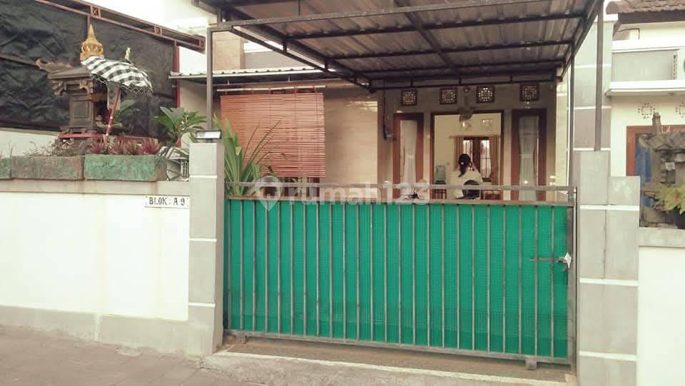 2-Bedroom House in Kuta Selatan with Spacious Backyard