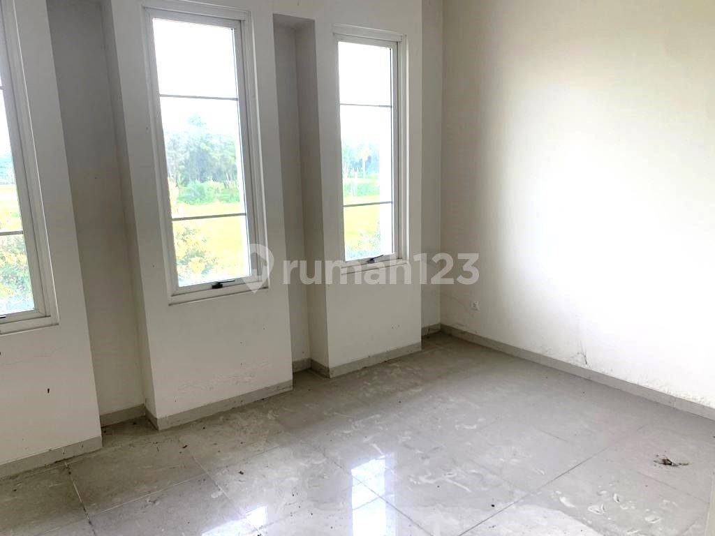 Suvarna Sutera Property in Tangerang - Ready to Move In