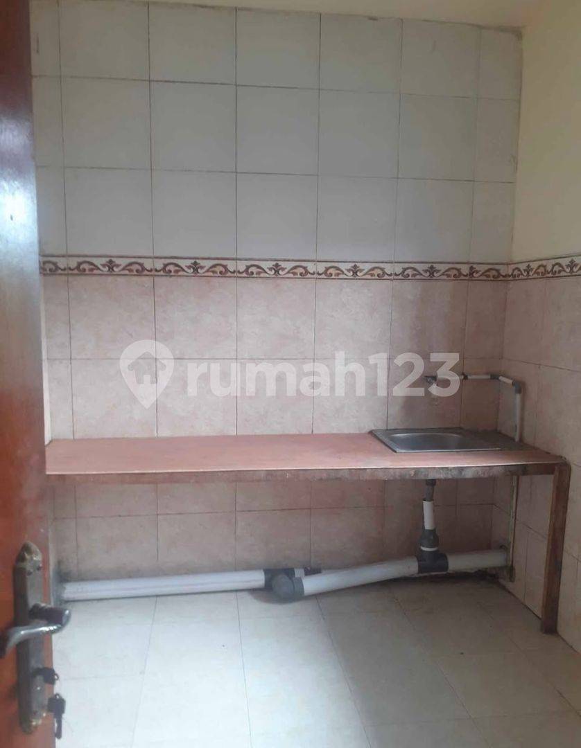3 Bedroom House with Terrace and Garage