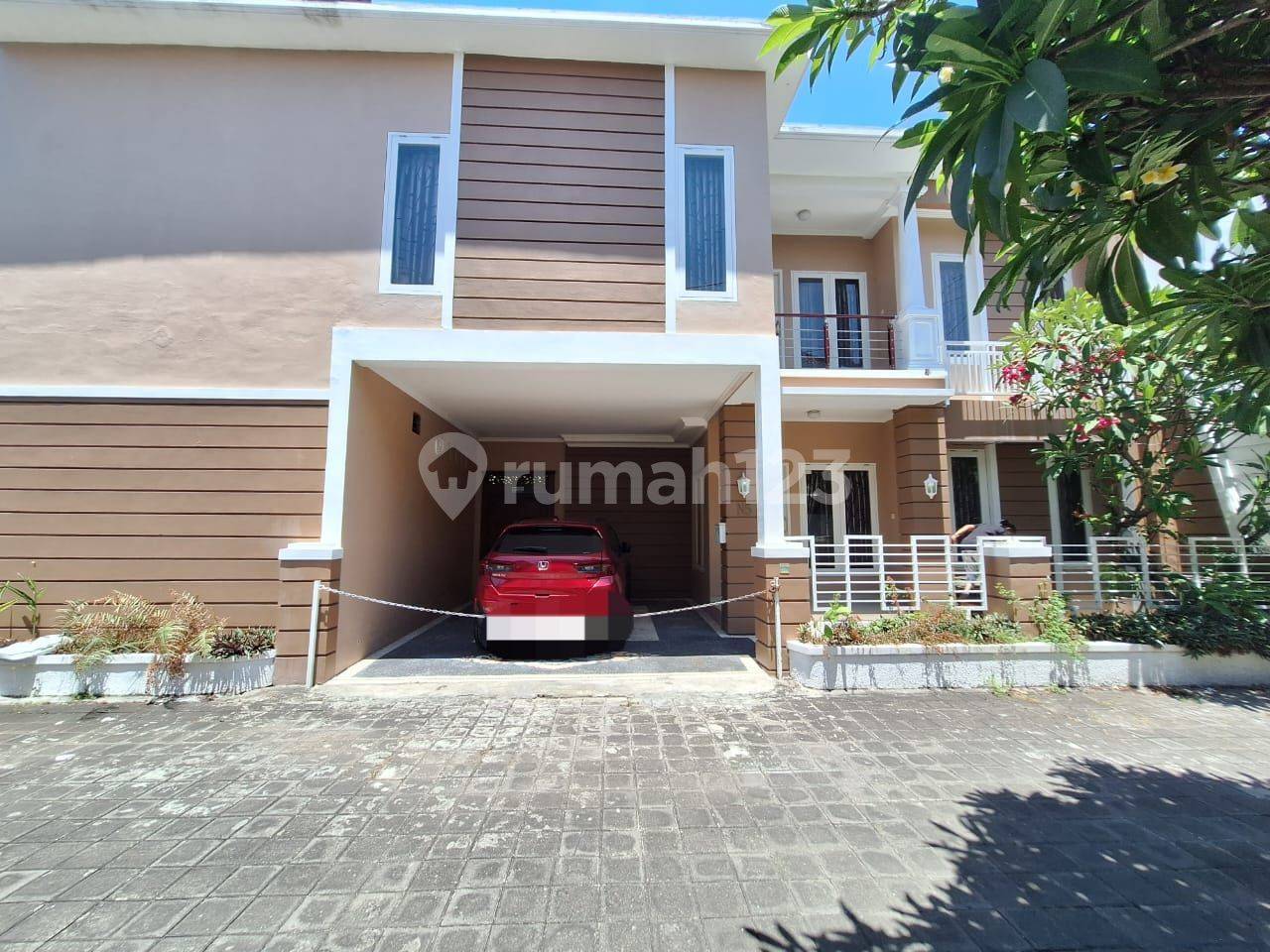 Tropical 2-Story Villa in Premium Mertanadi, Kerobokan Location