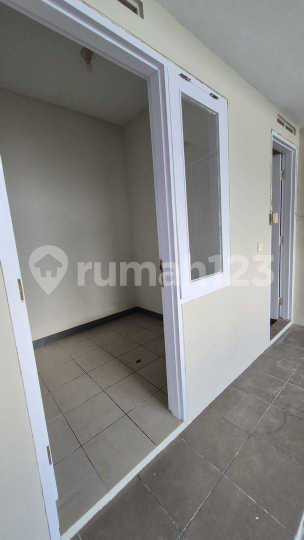 House in Kota Baru Parahyangan, Mayang Sunda