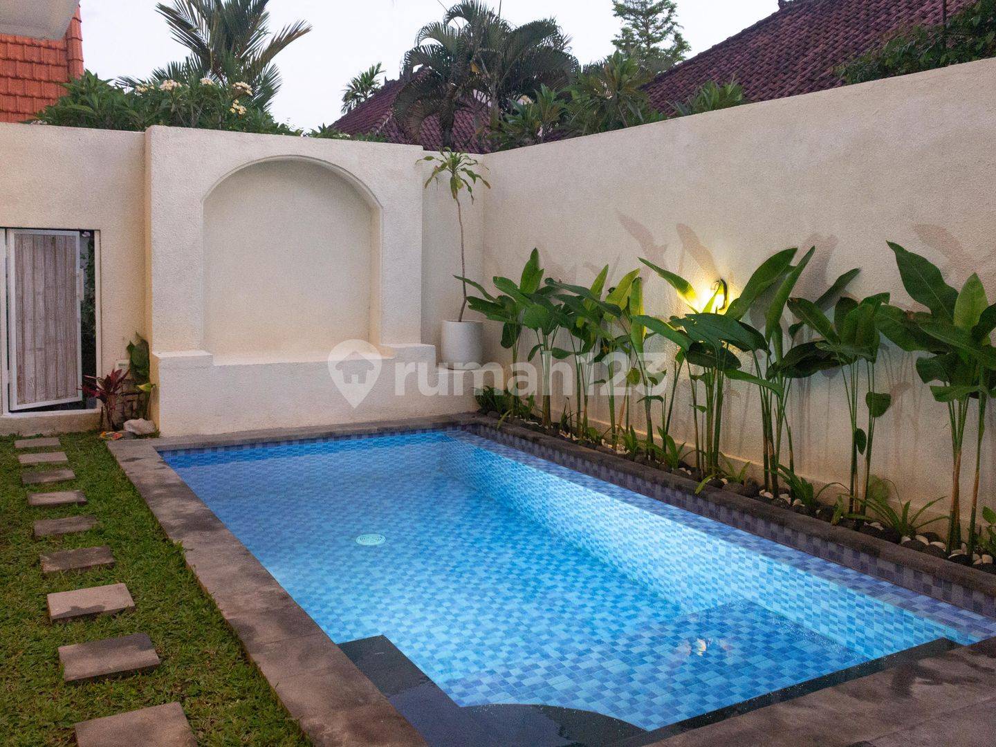Brand New 2BR Villa with Pool in Cemagi