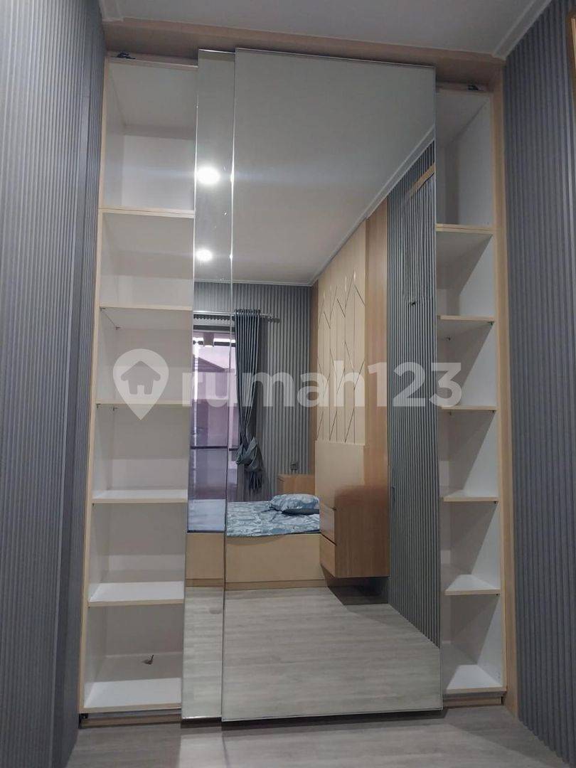 Дом в PIK 2, Частично меблированный, 6x15 м