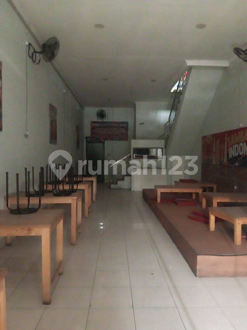 3-Story Business/Office Space Available for Rent
