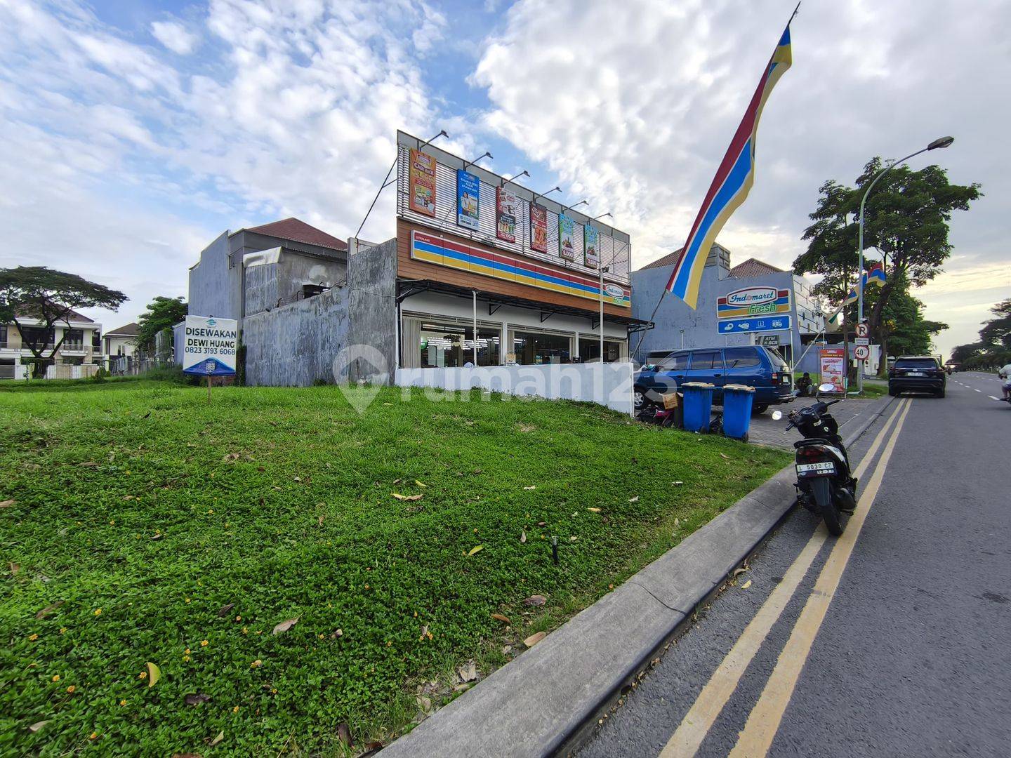 Commercial Land Lot for Rent in Citraland, Suitable for Cafe or Restaurant