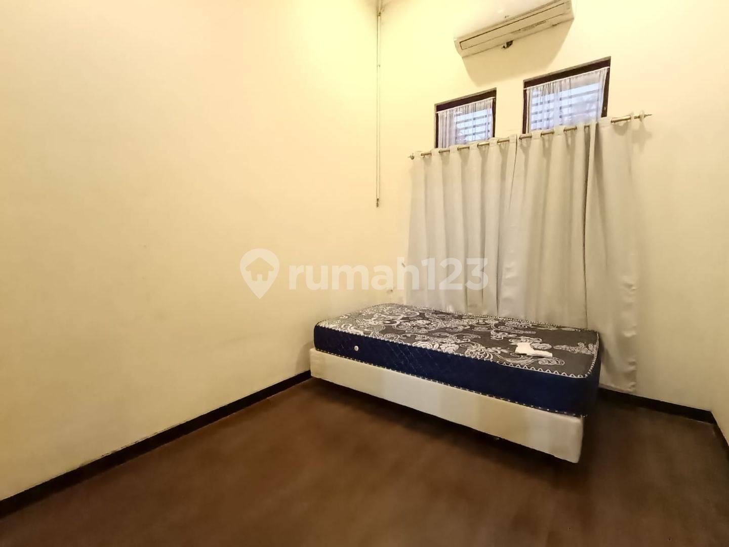 Perum Graha Estetika Undip Tembalang маңында - 2 бөлмелі пәтерді жалға алу