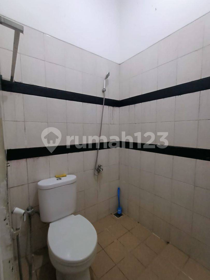 Tamansari Majapahit Rental House - Spacious 2-Bedroom Property