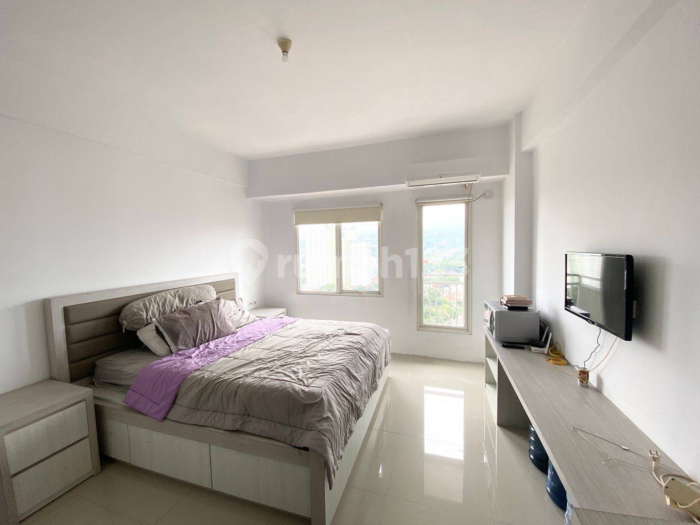Studio Apartment at Galeri Ciumbuleuit 2, Fully Furnished, Top Floor