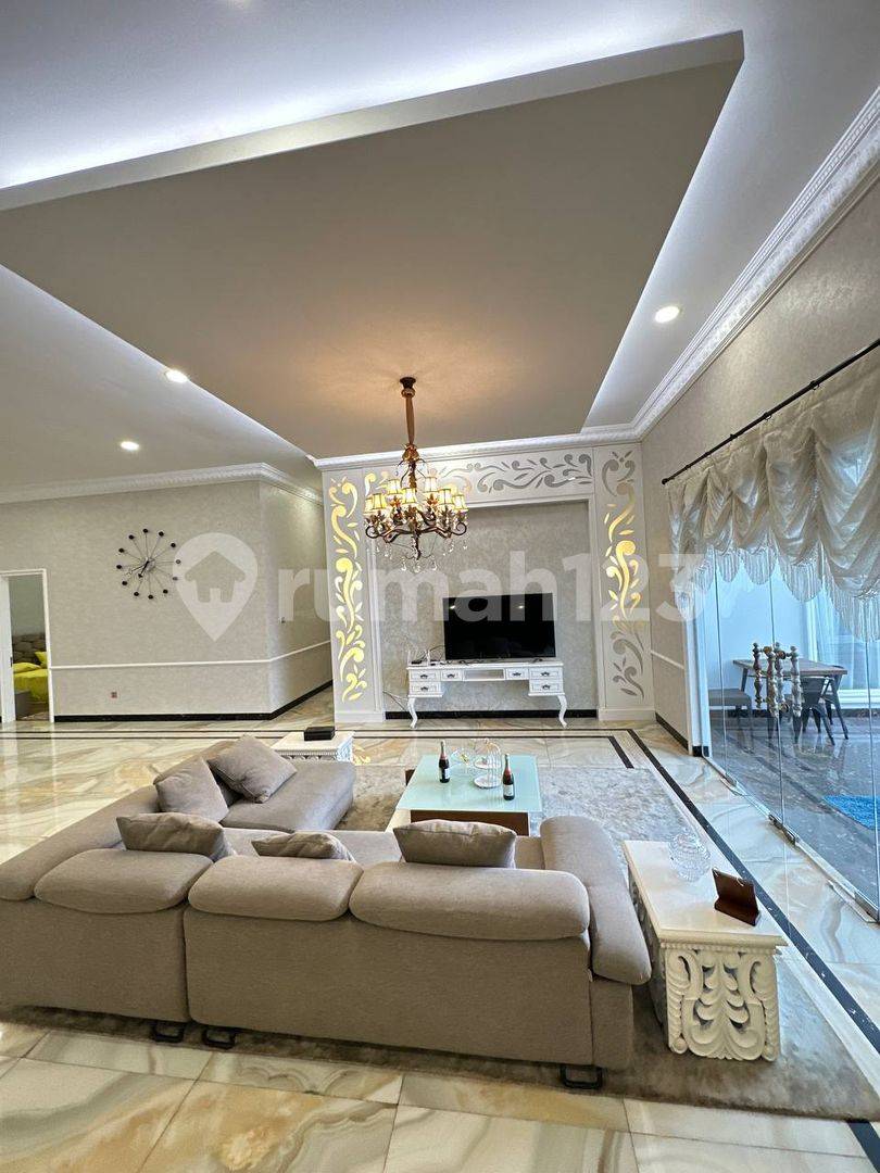 Luxury House in Menteng, Fully Furnished, Prime Location