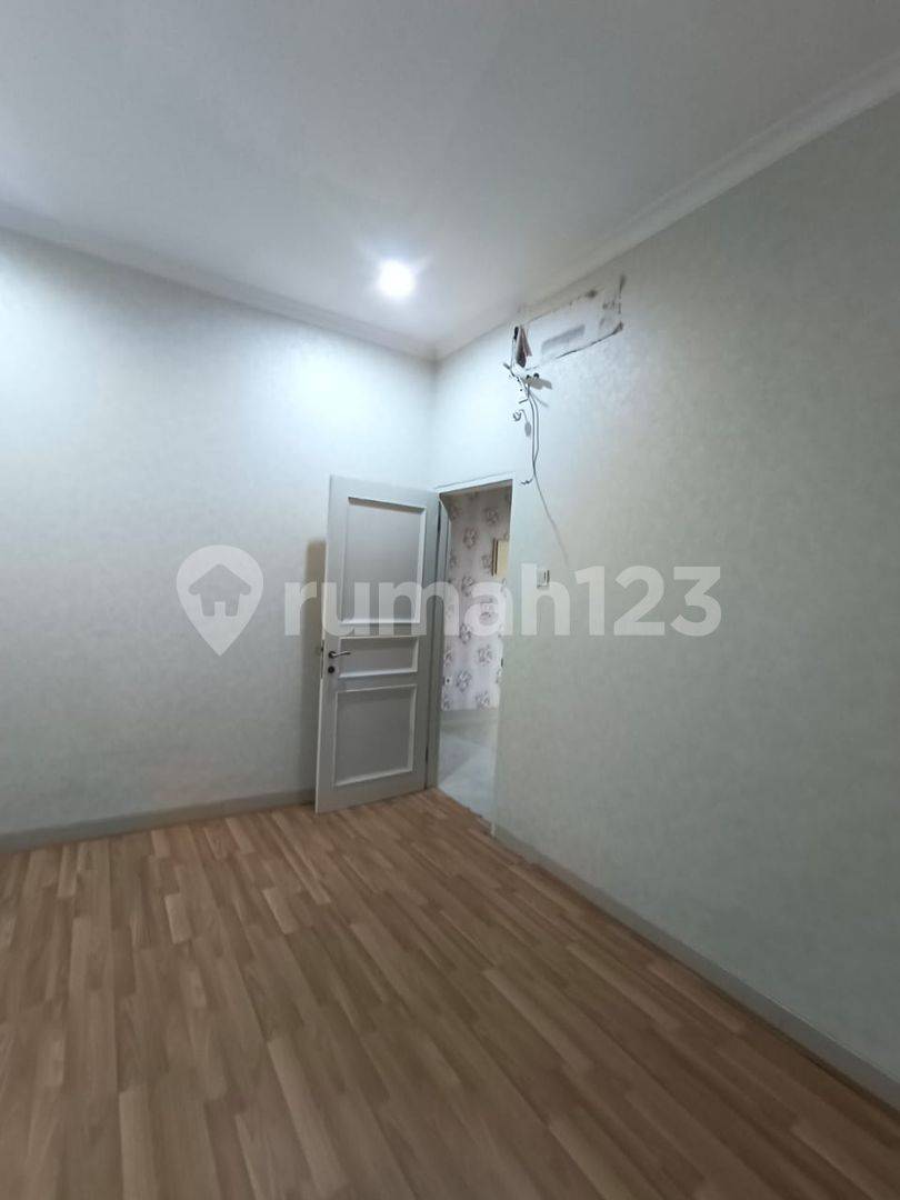 Стратегиялық PIK 1 үйі - 2 қабат, толық жабдықталған, 208м2