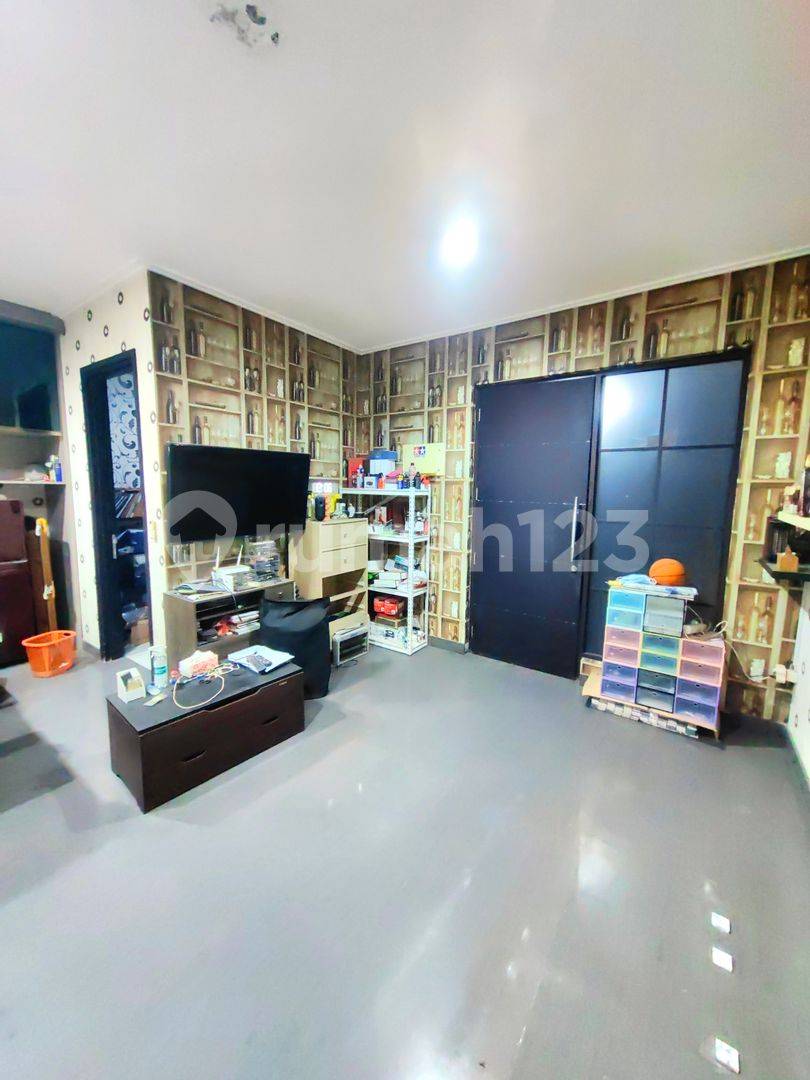 Green Village Pinang Tangerang - 2-этажный дом с множеством удобств